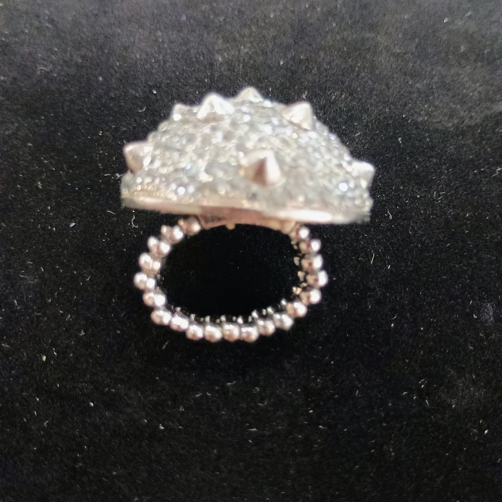 Silver Studded Adjustable Ring - Picture 3 of 3
